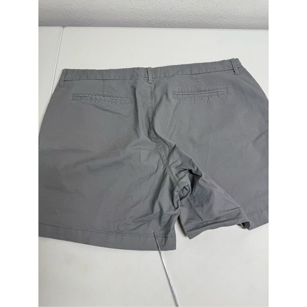 Old Navy Women’s Cotton Blend Chino Shorts Gray Size 14 See Description - Picture 9 of 11